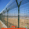 Barbed wire low carbon steel wire airport fence